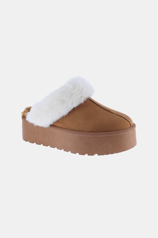 Thick Bottom Fur Trim Snow Slippers in Chestnut